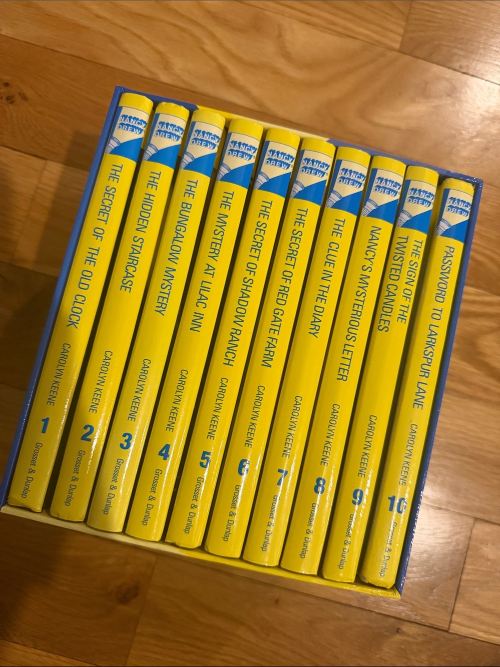 Nancy Drew Books 1–10 Hardcover Boxed Set Carolyn Keene Mystery Stories